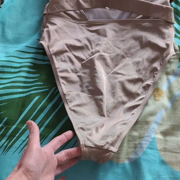 NWOT ASOS SWIMSUIT - Picture 8 of 14